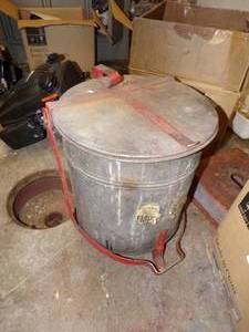 lot 135 image: Rag Bin