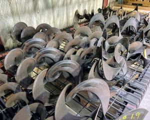 lot 50 image: Entire Shelf Full of Auger Flighting