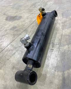 lot 59 image: New Hydraulic Cylinder