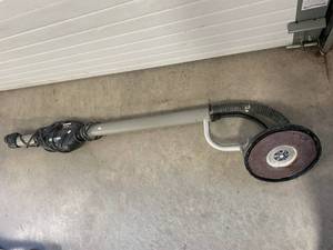 lot 4 image: Porter Cable 7800 Dry Wall Sander $429 at Home Depot
