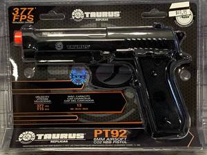 lot 10 image: New Taurus PT2 Airsoft Gun
