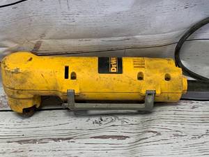 lot 49 image: DeWalt DW160V 38 VSR Right Angle Grinder