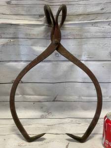 lot 61 image: Antique Ice Tongs 21 Tall