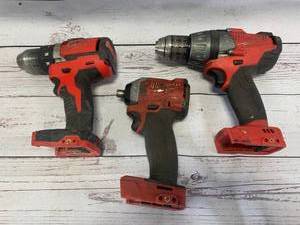 lot 68 image: Lot of 3 Milwaukee Drills