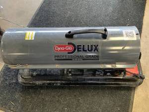 lot 73 image: Dyna Glo Deluxe Pro Grade Heater 50,000 BTU Multifuel