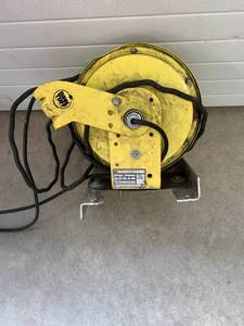 lot 100 image: KH Reel Tuff 50  163 Wire