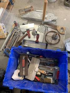 lot 101 image: Large Lot of Drywall Items