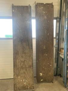 lot 106 image: Lot of 2 Aluminum Scaffolding Planks Approx 7 Feet Long
