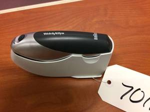 lot 13 image: MSRP $350&nbspWELCH ALLYN BRAUN THERMOSCAN 6021 DIGITAL EAR THERMOMETER - Excellent Working Condition - Needs Batteries