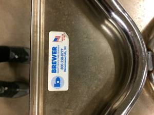 lot 29 image: Brewer Step Stool - 350lb Capacity
