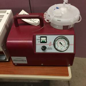 lot 40 image: $$$$b Gomco Penumbra Surgical Dental Aspirator Vacuum Suction Pump Compressor - Excellent Working Condition