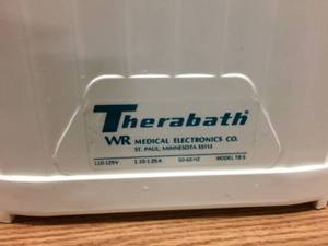 lot 62 image: Therabath Professional Medical Warm&nbspParaffin Bath System - Moist heat therapy has been used to relieve pain, inflammation and stiffness caused by arthritis - Excellent Working Condition