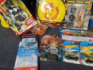 Hot Wheels, Power Ranger and more...