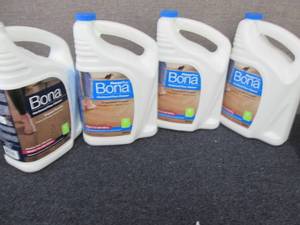 4 Gallons Bona Hard Wood Floor Clea...