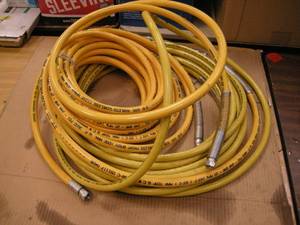 lot 97 image: 2 Rolls 38 AirlessWireless Paint Spray Hose