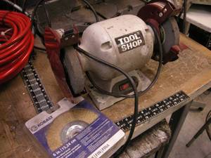 lot 143 image: ToolShop Bench Grinder