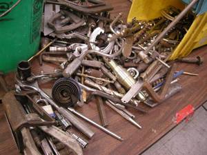 lot 154 image: Misc Tool Bucket