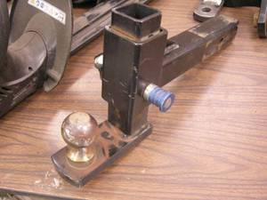 lot 198 image: Receiver Hitch