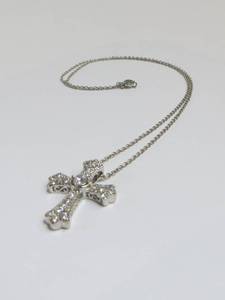 lot 5 image: STUNNING Sterling Silver Cross Necklace