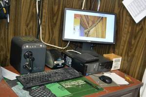 lot 1300 image: Valspar Color Designer Plus Computer System, Spectrometer, Fluid Management Paint Dispenser - Blendorama 53PD