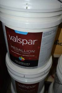 lot 1312 image: 5 Gallon Valspar Medallion Paint & Primer  Flat Exterior  45508 Pastel Base, Must Be Tinted