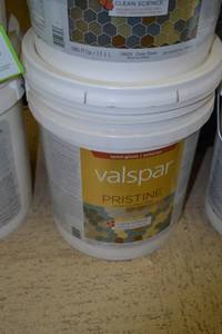 lot 1321 image: 5 Gallon Valspar Pristine Ultra-Bonding Paint & Primer  Semi-Gloss Exterior  18608 Ultra WhitePastel Base, Tintable