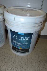 lot 1329 image: 5 Gallon Valspar Medallion Paint & Primer  Flat Interior  1402 Tint Base, Must Be Tinted