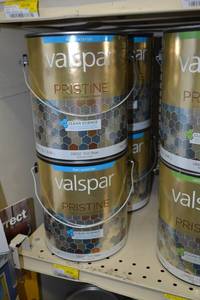lot 1360 image: (4) 1 Gallon Valspar Pristine  Flat Exterior  18202 Tint Base, Must Be Tinted
