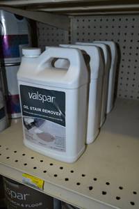 lot 1384 image: (4) Half-Gallon Valspar Oil Stain Remover for Concrete