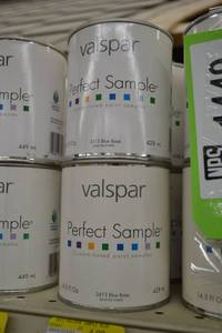 lot 1450 image: (4) Valspar 14.5 fl oz Perfect Sample Can  3413 Blue Base, Must Be Tinted