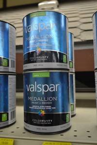 lot 1461 image: (4) 1 Quart Valspar Medallion Paint & Primer, Interior  Satin, 3400 White, Tintable