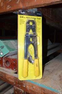 lot 2858 image: Appollo 34 PEX Crimper Tool