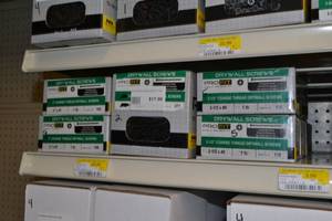 lot 3048 image: 24 LBS 2 and 2-12 Coarse Thread Drywall Screws