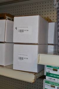 lot 3081 image: 20 LBS 2-12 Coarse Thread Drywall Screws