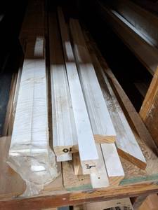 lot 2952 image: (3) 28 Door Block Trim Kits  Assorted Pieces