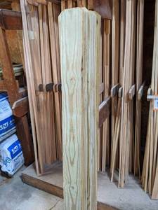 lot 3009 image: (16) Fence Pickets