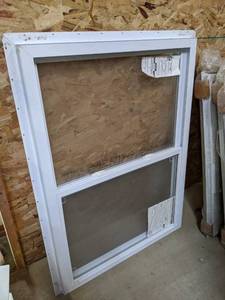 lot 2976 image: Silverline Anderson Window