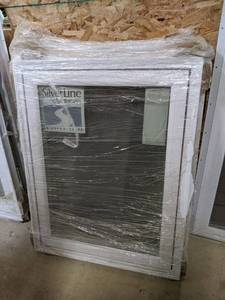 lot 2978 image: Silverline Anderson Window
