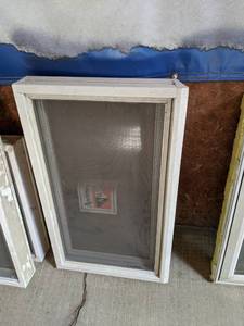 lot 2986 image: Anderson Basement Utility Window