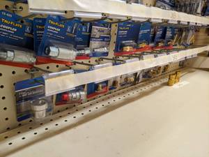 lot 3113 image: (31) Tru-Flate Air Compressor Type L Couplings and Assortment of Hose Barbs