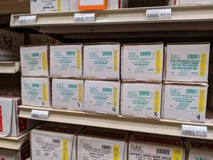 lot 2475 image: (17) Boxes B&C Offset Wire Weld Collation 28° Nails - Galvanized Ring Shank 3 and 3-14