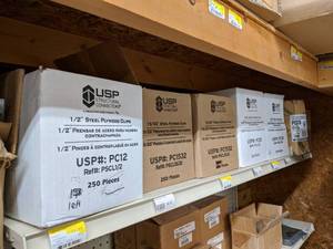lot 2534 image: Inventory of Steel Plywood Clips 716 to 58