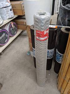 lot 2582 image: 48 x 50 Roll of Hex Wire Fence (Chicken Wire)