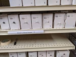 lot 2623 image: 28 LBS Metal to Metal Screws 34 to 1-12
