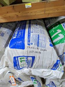 lot 2700 image: Johns Manville R-11 Insulation Kraft Faced