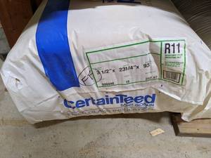 lot 2713 image: Certainteed R-11 Unfaced Insulation