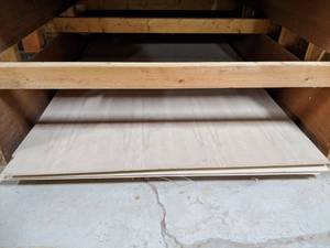 lot 2725 image: (6) 4 x 8 x 14 Sheets of Birch Plywood and others  (2) 4 x 4 x 14 and Other Wood