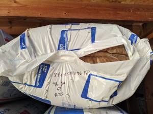 lot 2740 image: Johns Manville R-25 Fiberglass Unfaced Insulation