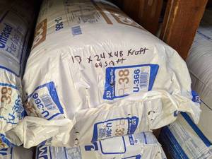 lot 2754 image: Johns Manville R-38 Fiberglass Unfaced Insulation