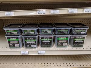 lot 2838 image: (2250) CAMO Premium Coated Deck Screws #7 and #8